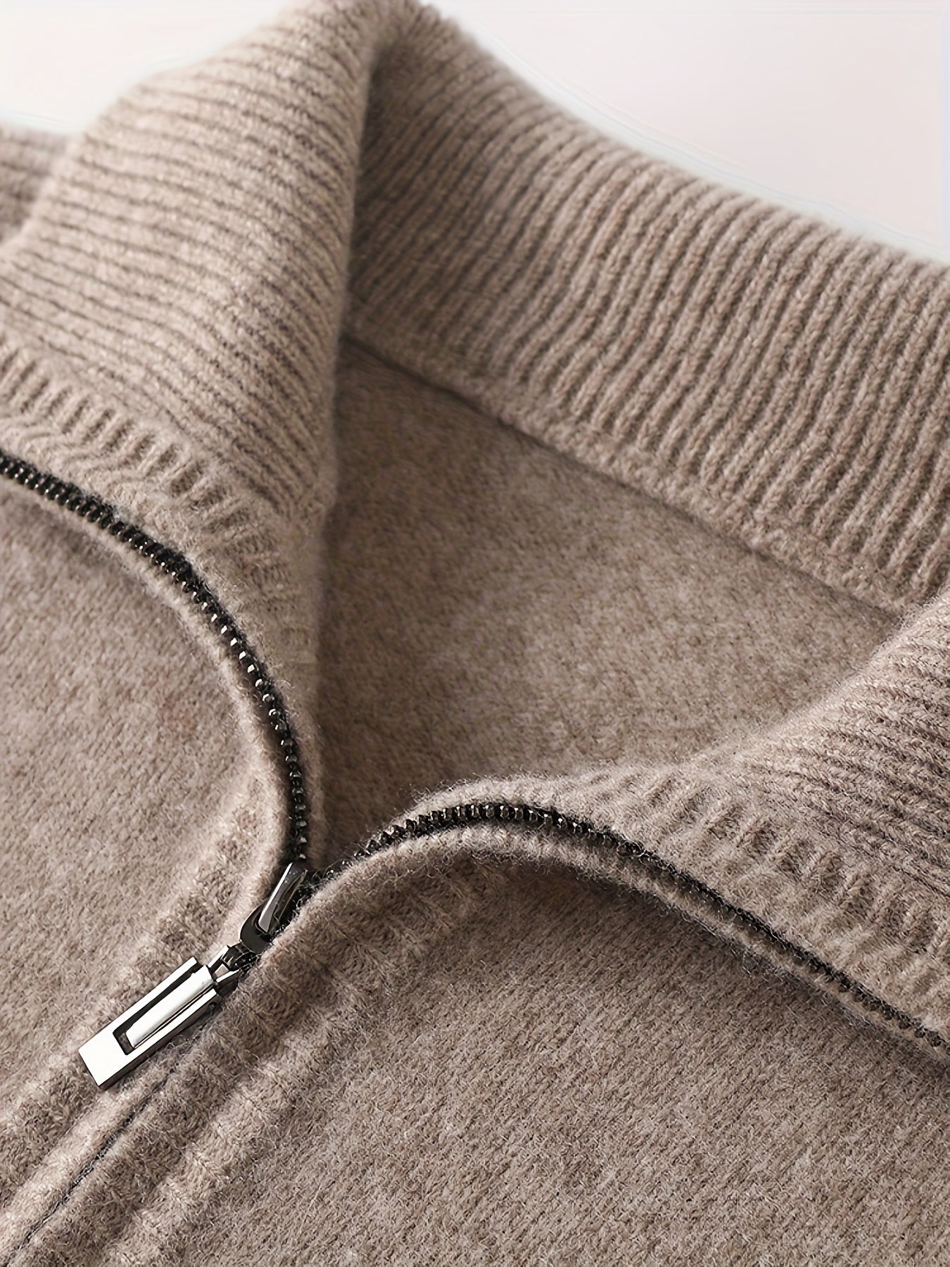 Męski sweter z suwakiem 100% Wełna