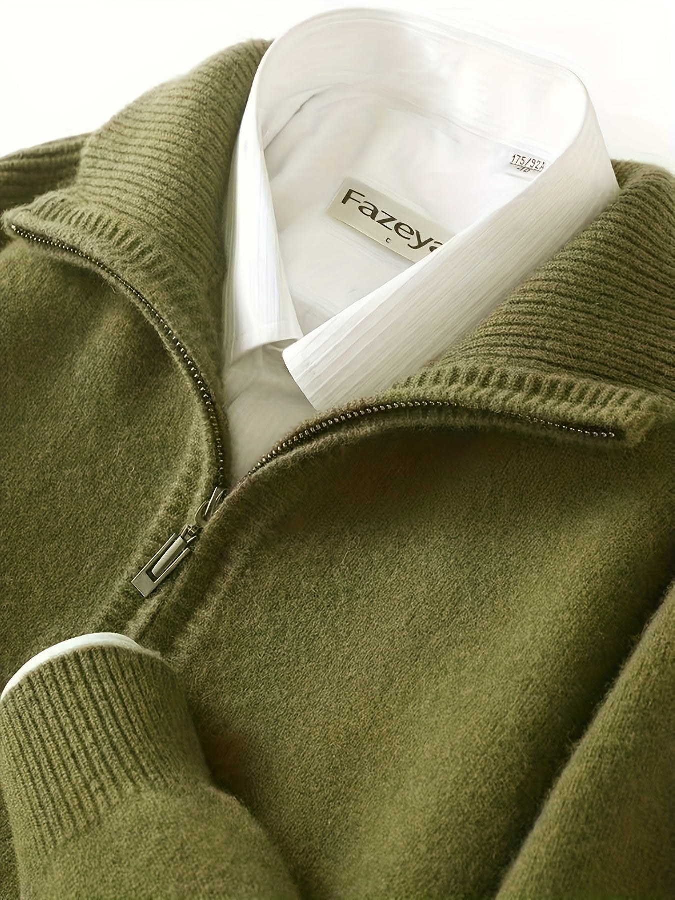 Męski sweter z suwakiem 100% Wełna