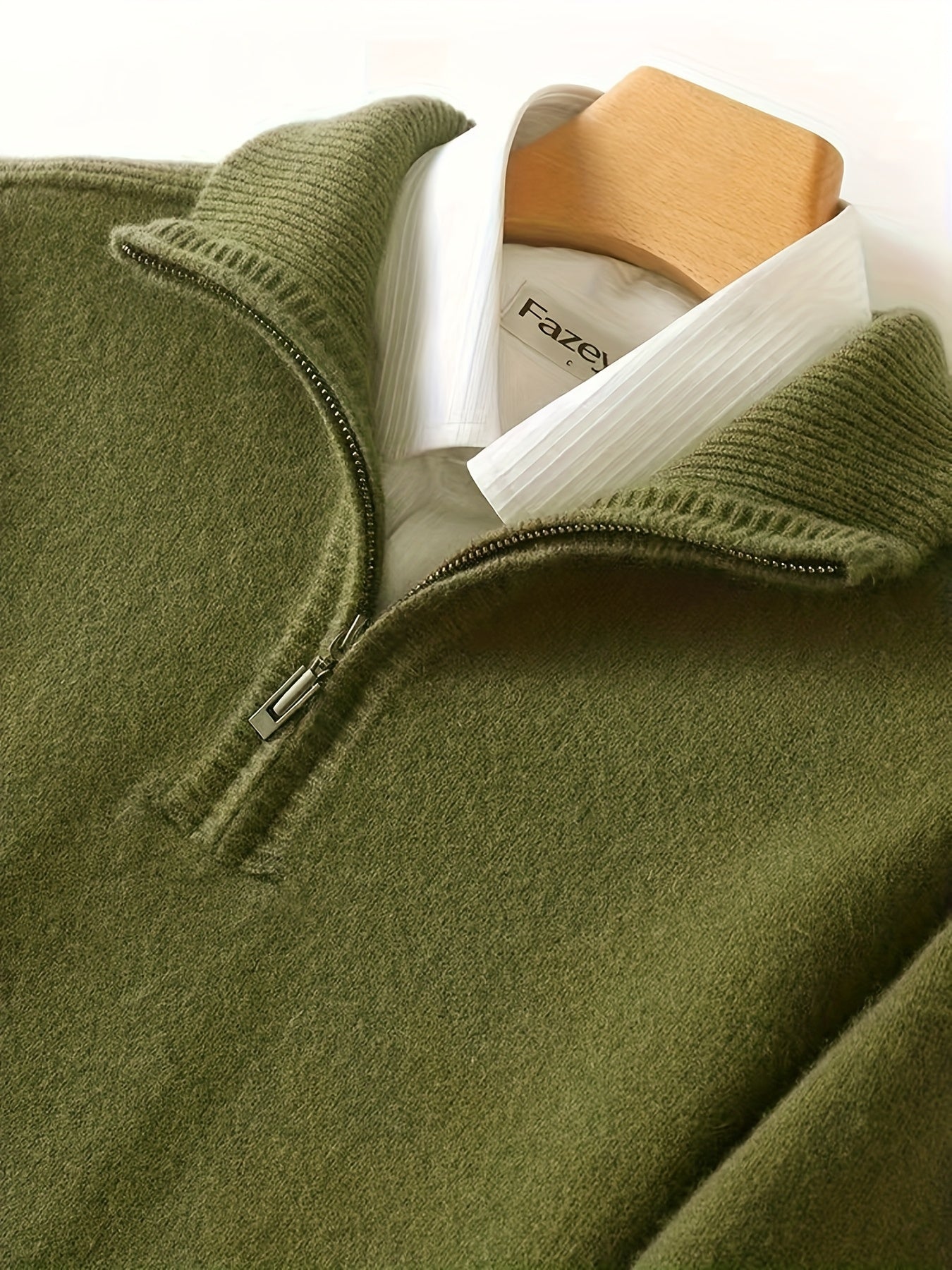 Męski sweter z suwakiem 100% Wełna