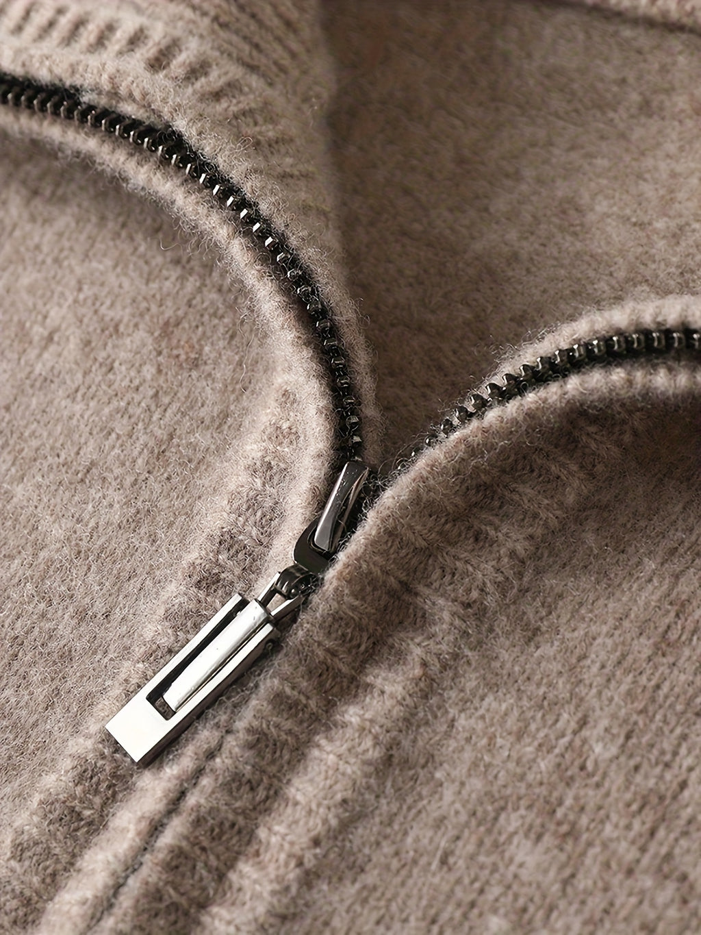 Męski sweter z suwakiem 100% Wełna